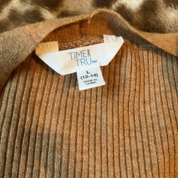 Time and Tru Ribbed Tan Cardigan - Picture 5 of 6
